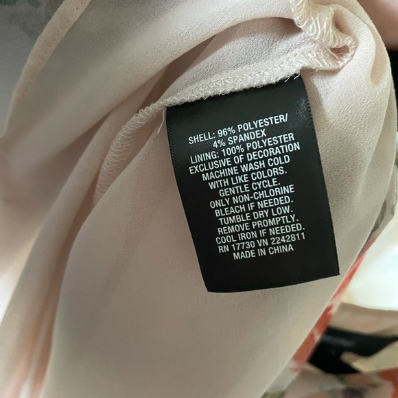 Floral Cold Shoulder MIDI Dress - Picture 15 of 15